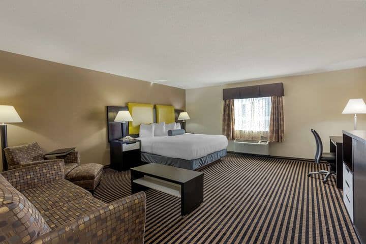 Room 14 of 35