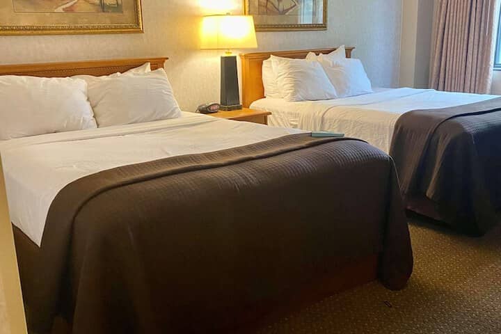 Room 11 of 69