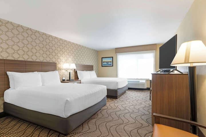 Room 18 of 47