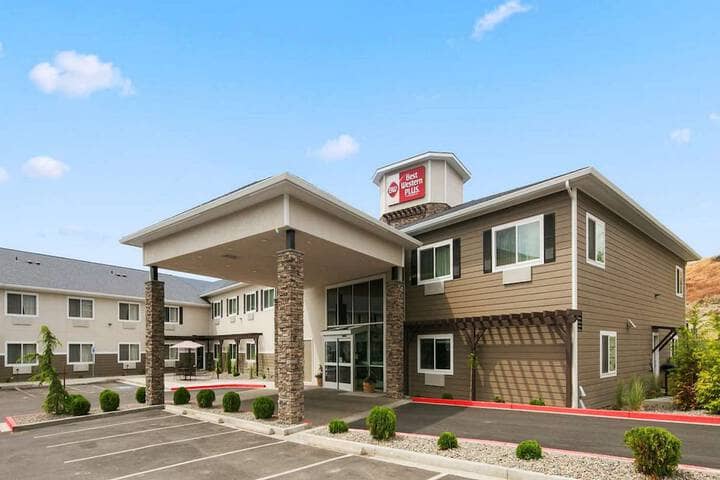 Hotel 68 of 76