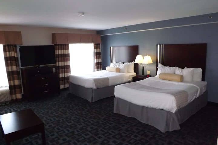 Room 11 of 20