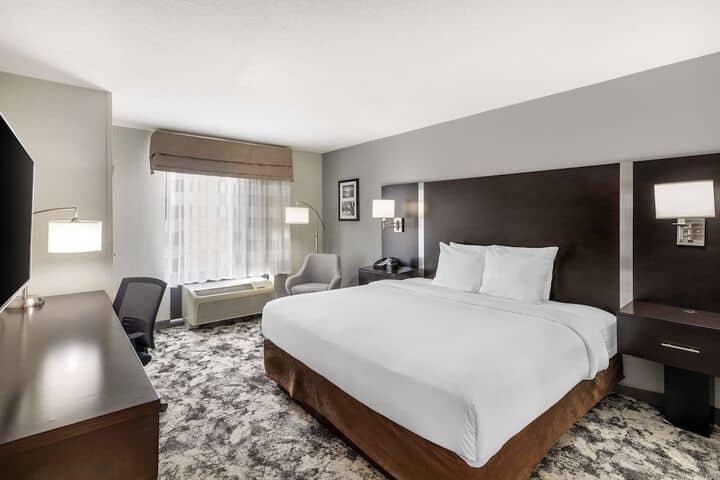 Room 14 of 44
