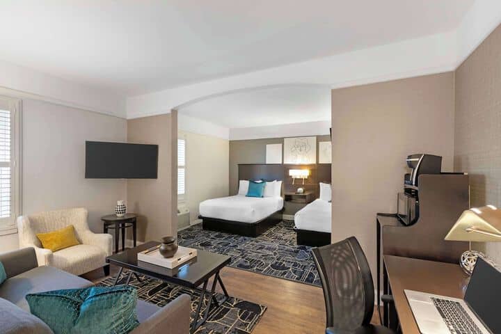 Room 20 of 70