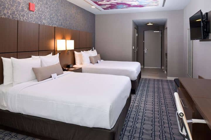 Room 15 of 42