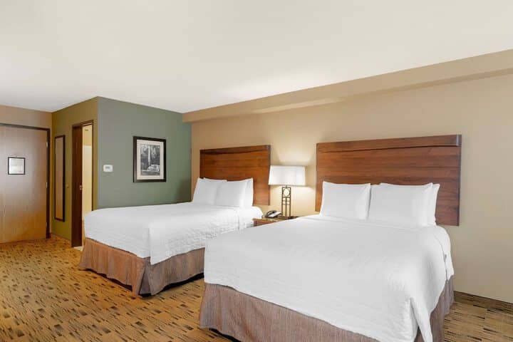 Room 14 of 37