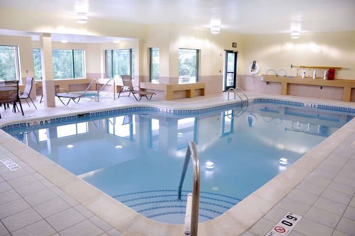 Pool 13 of 20