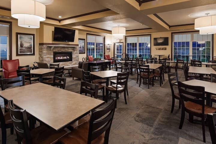 Breakfast area