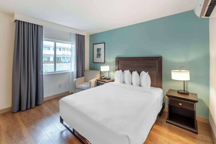 Room 20 of 38
