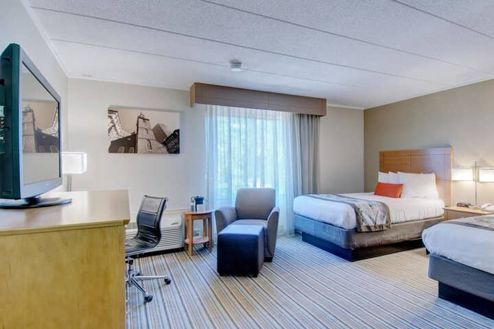 Room 17 of 41