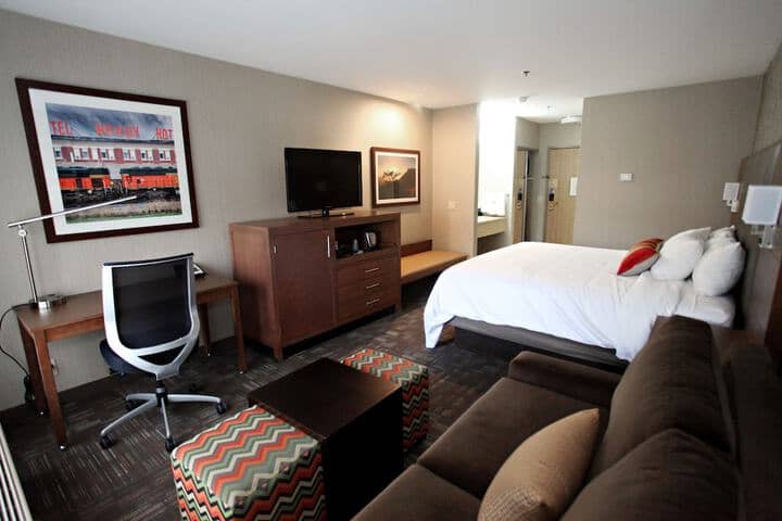 Room 5 of 31