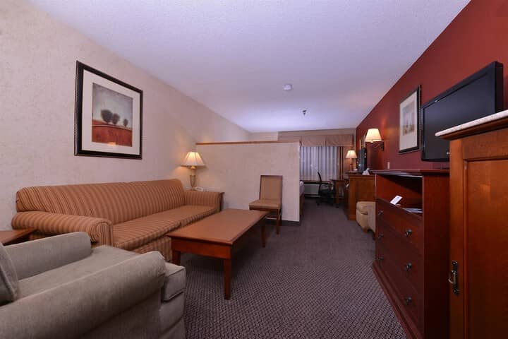 Room 13 of 43