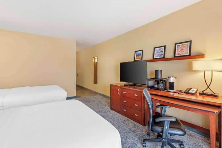 Room 16 of 45
