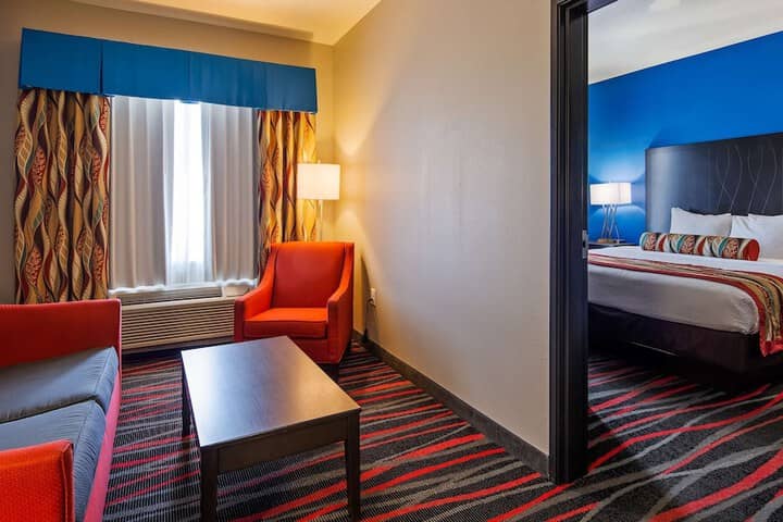 Room 5 of 31
