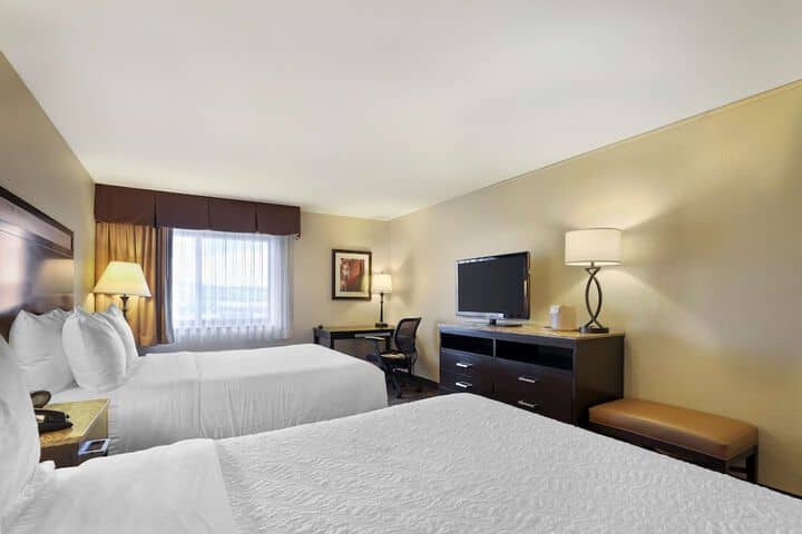 Room 5 of 34