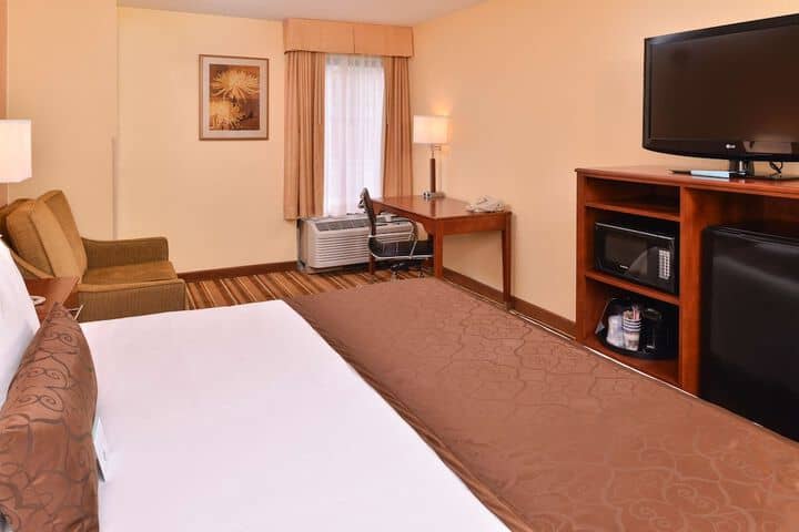 Room 20 of 32