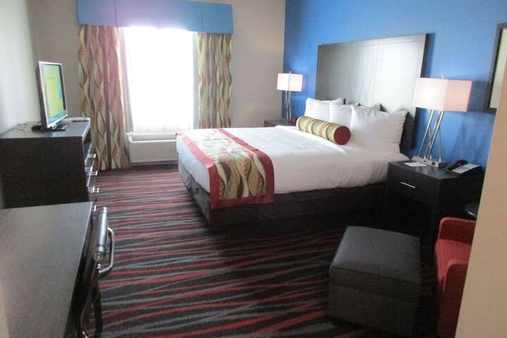Room 13 of 31