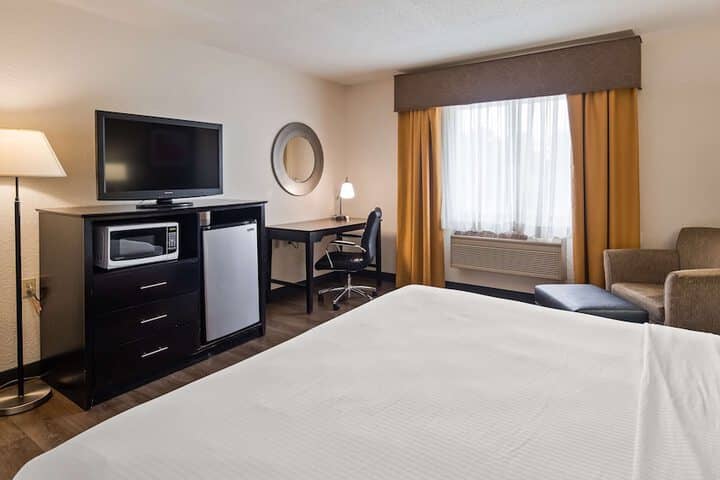 Room 14 of 26