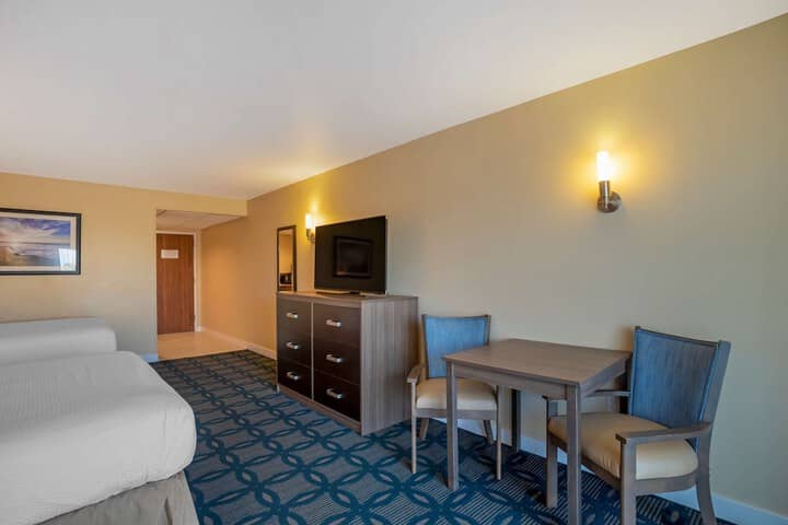 Room 18 of 46