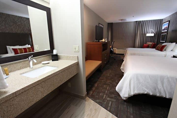 Room 22 of 31