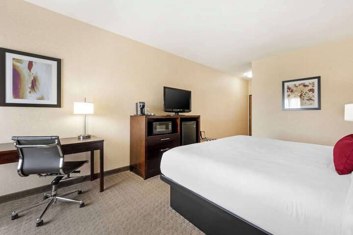 Room 29 of 46