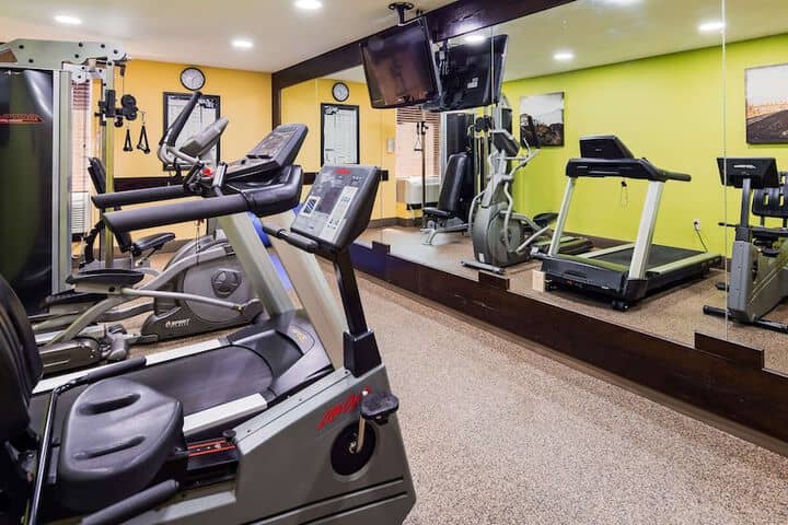 Health and Fitness 28 of 32