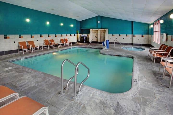 Pool 58 of 76