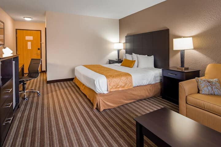 Room 5 of 26