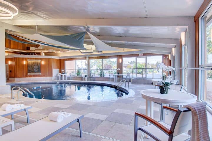Pool 30 of 41