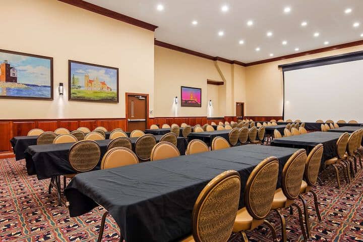 Meeting facility