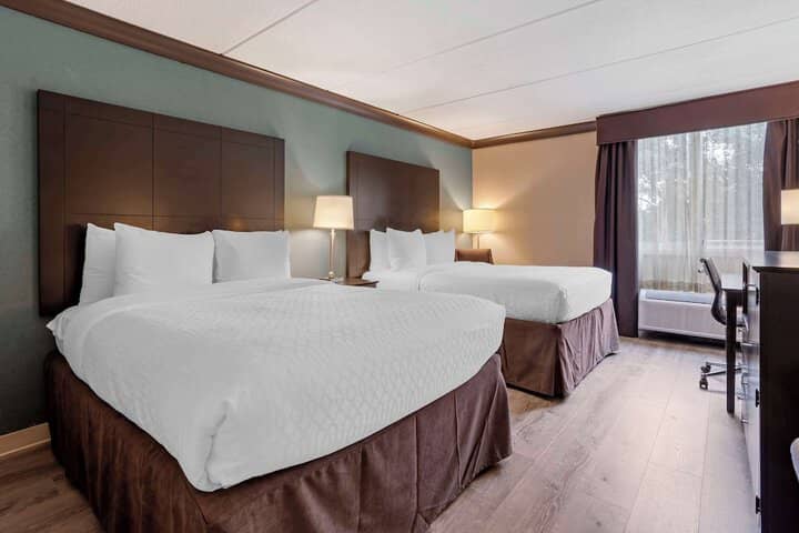 Room 8 of 60