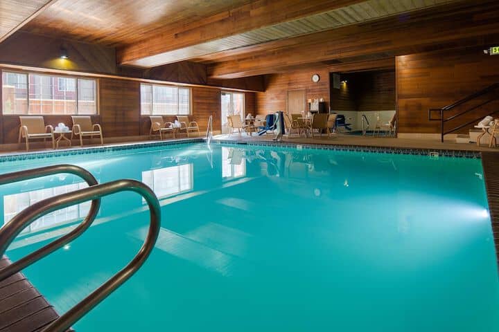 Pool 8 of 13