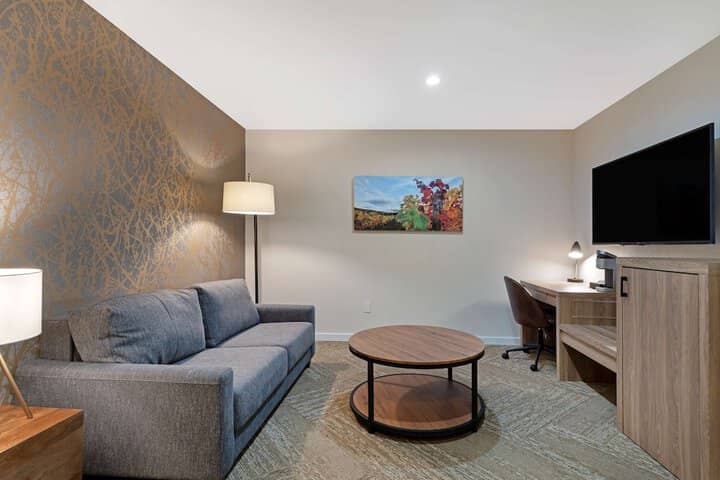 Room 7 of 55