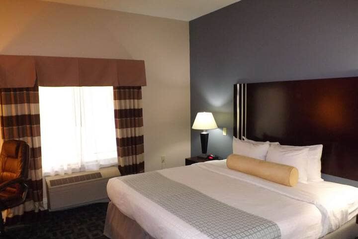 Room 7 of 20