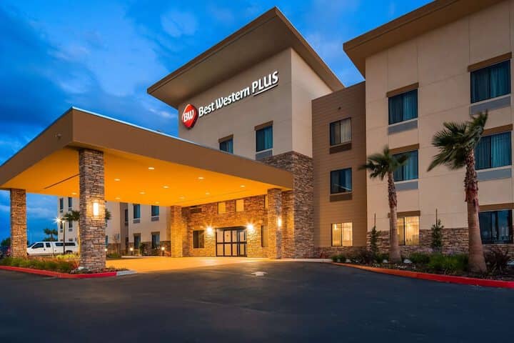 Hotel 42 of 42