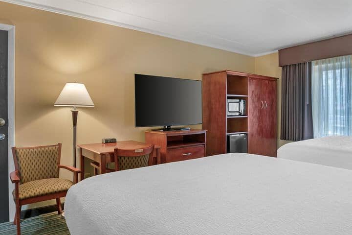 Room 19 of 35