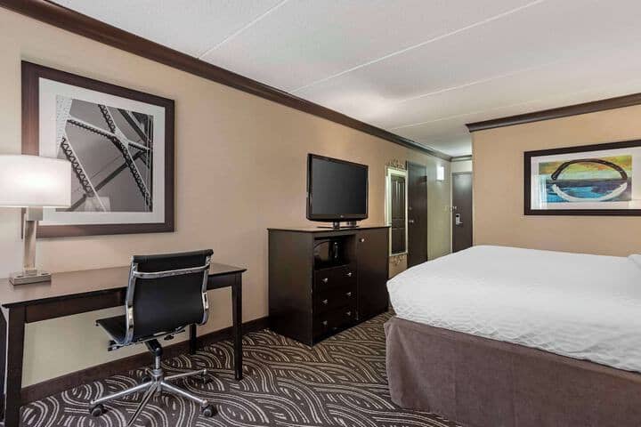 Room 22 of 60